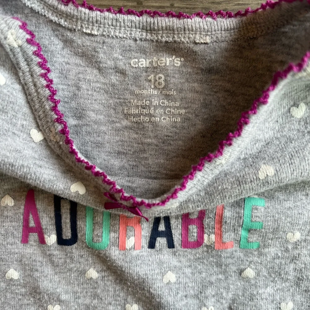 Carter’s Toddler Girl Long Sleeve Onesie Bodysuit “Adorable” Hearts 18 Month